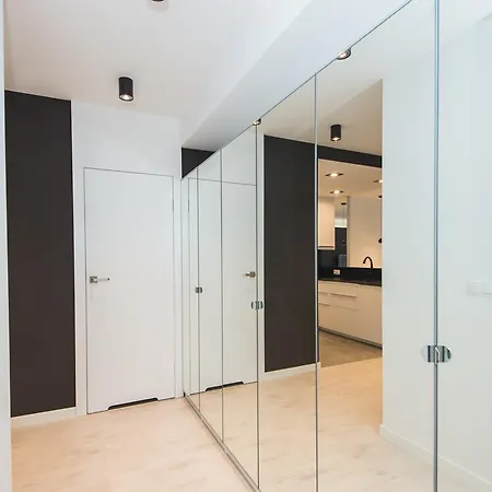 Super-apartamenty Vip Lägenhet *