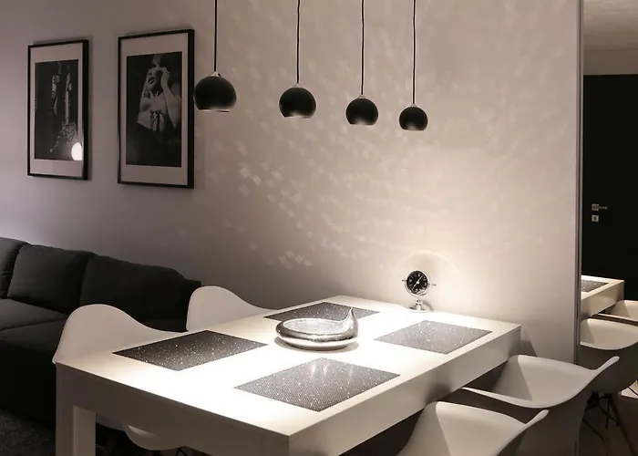 Super-apartamenty Vip Apartman *